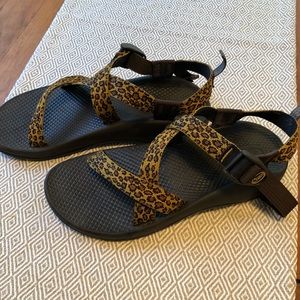 Chaco leopard print sandals